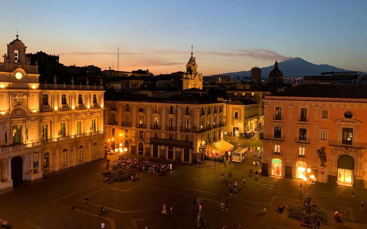 Appartamento Ottomood House Aeroporto di Catania Fontana Rossa Italia