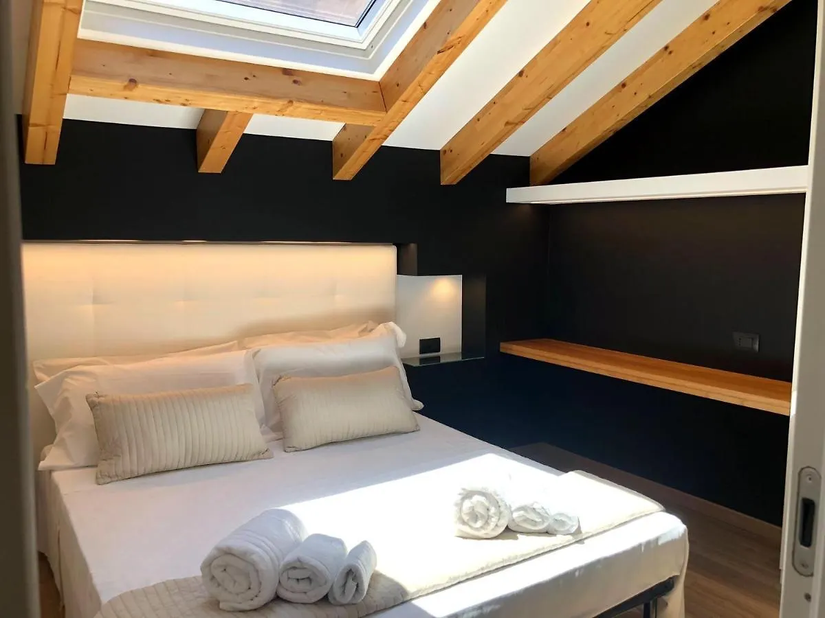 Appartamento Ottomood House Aeroporto di Catania Fontana Rossa 0*,